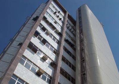 Prédio em Belo Horizonte, Santa Efigenia, Rua Tenente Garro, 118, MG. Área: 8817m2