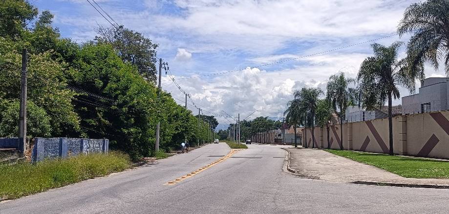 Lote em Taubaté, Parque Sao Cristovao, Rua Voluntario Benedito Sergio, 02701 E, SP. Área: 0m2