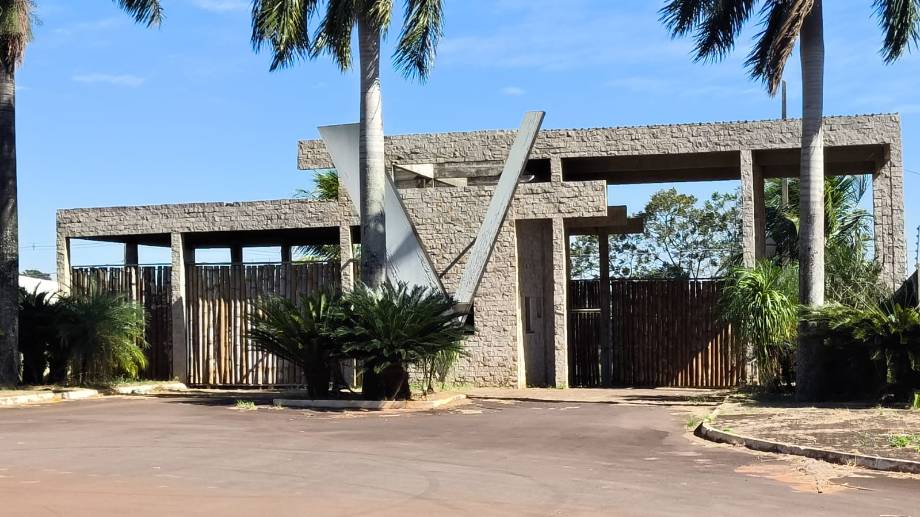Lote em Pérola, Parque Residencial Viva, Rua São Paulo, 137, PR. Área: 597m2