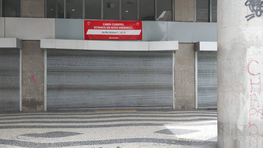 Ex-agência em Rio de Janeiro, Centro, Avenida Presidente Vargas, 100, RJ. Área: 604m2