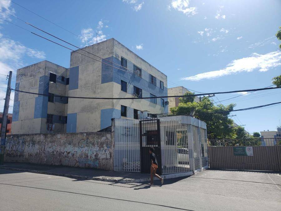 Apartamento em Salvador, Jardim Santo Inacio, Rua Aguas De Cheiro, 30, BA. Área: 47m2