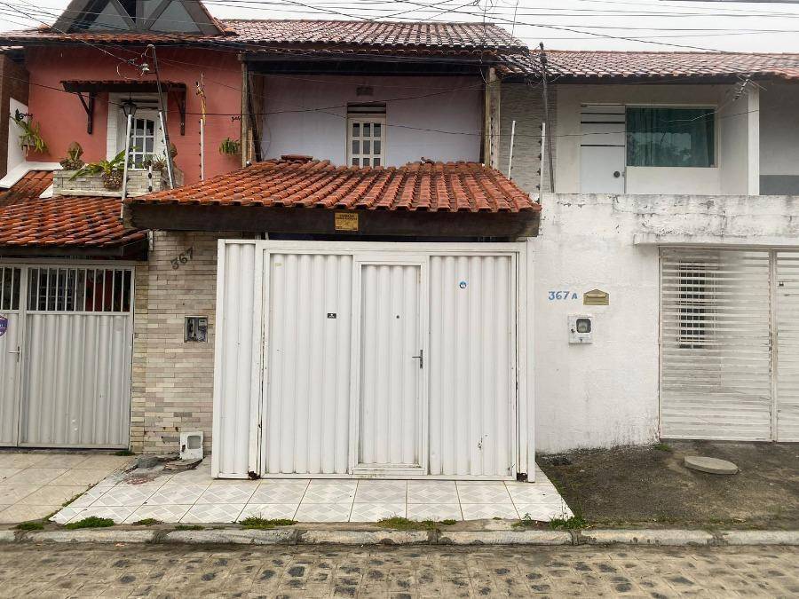 Casa em Campina Grande, Catole, Rua Jose Soares De Santana, 367, PB. Área: 166m2