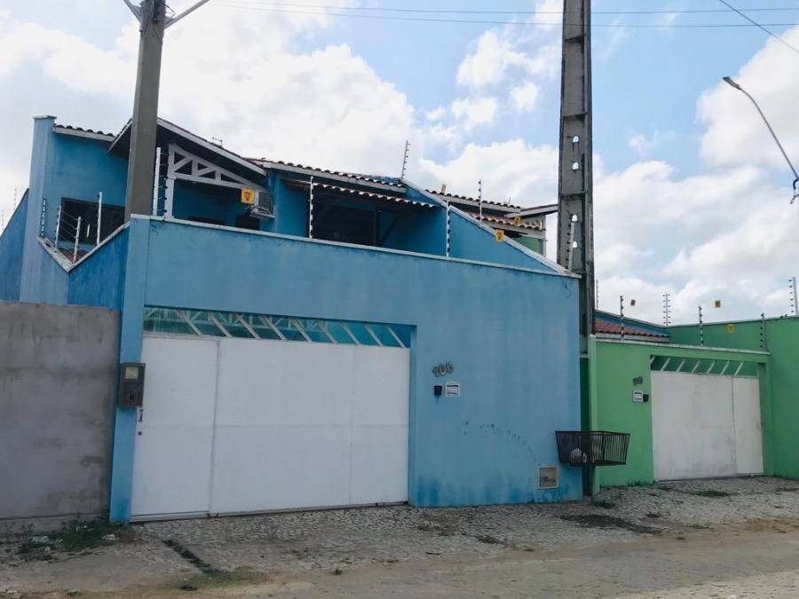 Casa em Pacajus, Croata I, Rua Joaquim Tavares Braga, 105, CE. Área: 184m2