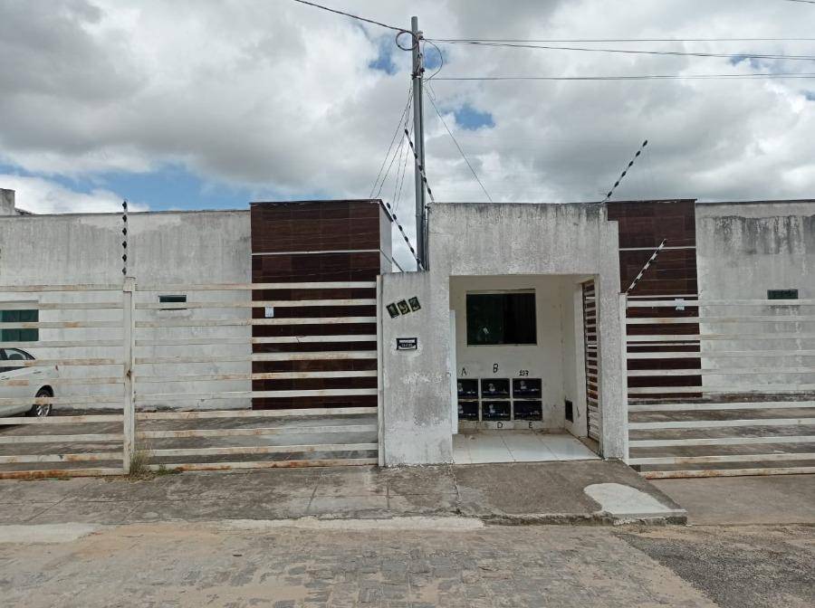 Casa em Campina Grande, Bodocongo, Avenida Industrial Ademar Veloso Da Silveira, 193-A, PB. Área: 86m2