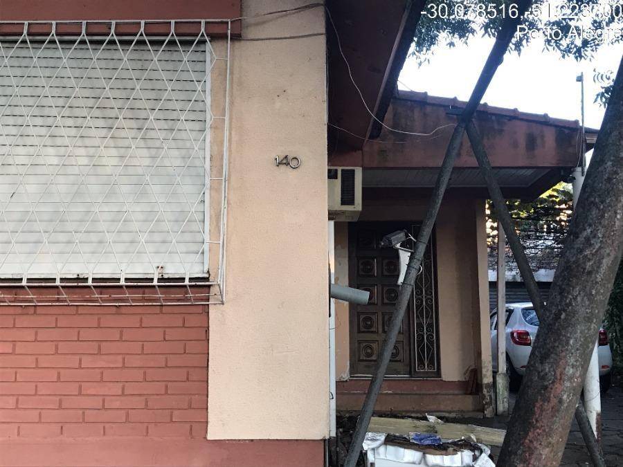 Casa em Porto Alegre, Santa Tereza, Rua Aracy De Azevedo Jose/ Gibran Khalil Gibran, 140/264, RS. Área: 137m2 - imagem 0