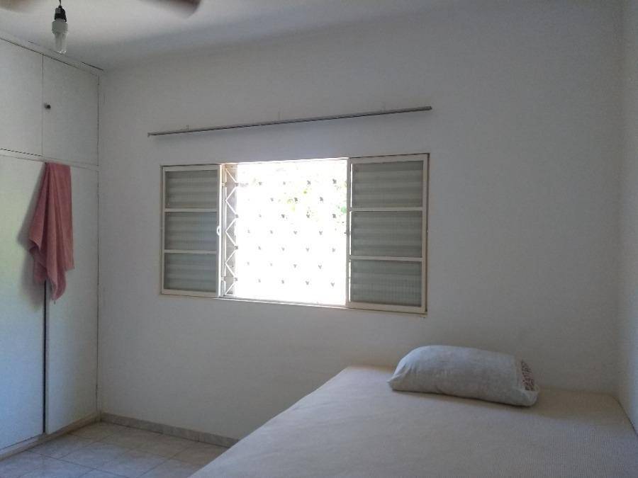 Casa em Guaiçara, Saude, Avenida Francisco Caldas, 206, SP. Área: 2040m2 - imagem 0