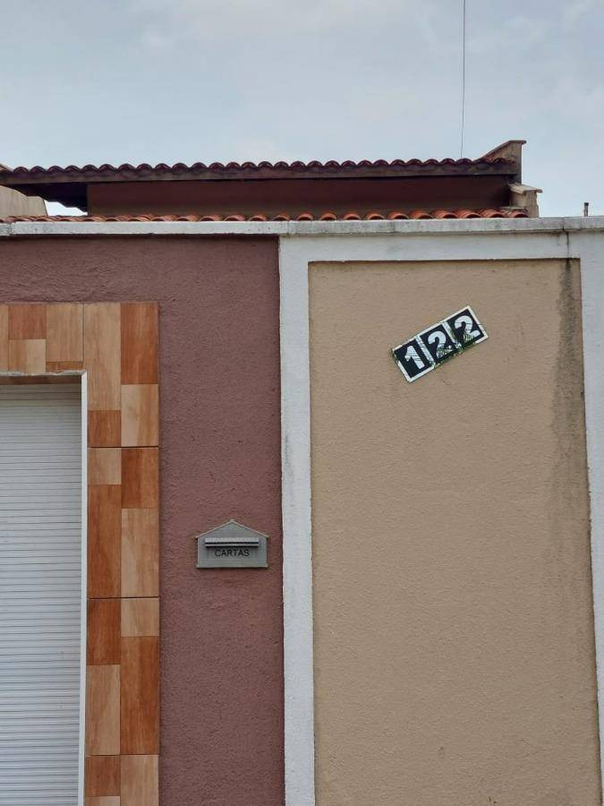 Casa em Maracanaú, Pau-Serrado, Rua 204, 122, CE. Área: 0m2 - imagem 0