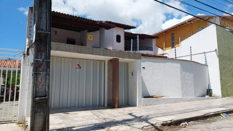 Casa em Fortaleza, Cambeba, Rua Plinio Salgado, 231, CE. Área: 320m2 - imagem 0