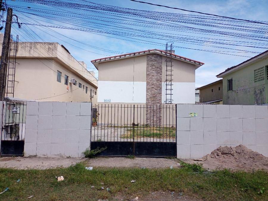 Casa em Paulista, Pau Amarelo, Rua Realeza, 95, PE. Área: 53m2
