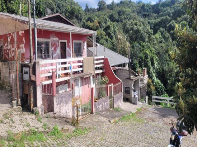 Casa em Caxias do Sul, Santo Antonio, Rua Pedro Ricardo Dos Reis, 1015, RS. Área: 228m2 - imagem 0