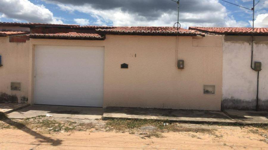 Casa em Jaguaribara, Conjunto Zacarias Junior, Rua Vereador Clicerio De Oliveira, 991, CE. Área: 105m2