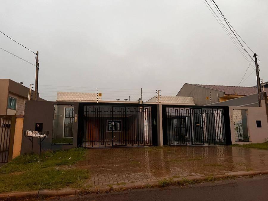 Casa em Cascavel, Santa Cruz, Rua Carimãs, 808, PR. Área: 141m2