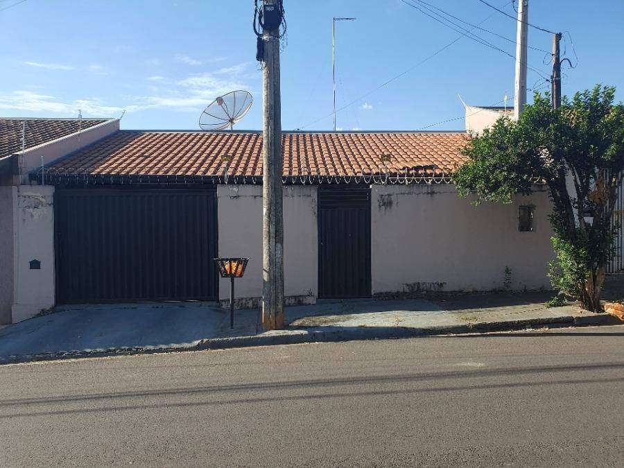 Casa em Guaiçara, Residencial Joao Zamian, Rua Jose Francisco Moço, 594, SP. Área: 153m2