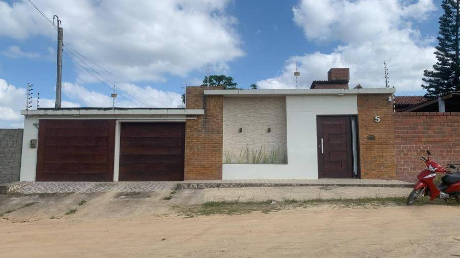 Casa em Gravatá, Porta Florada, Rua Andrelina Cosme Da Silva, 52, PE. Área: 0m2