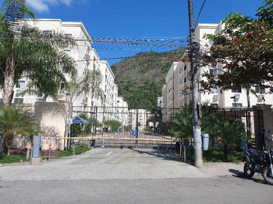 Apartamento em Rio de Janeiro, Jacarepagua, Estrada De Camorim, 1003, RJ. Área: 64m2