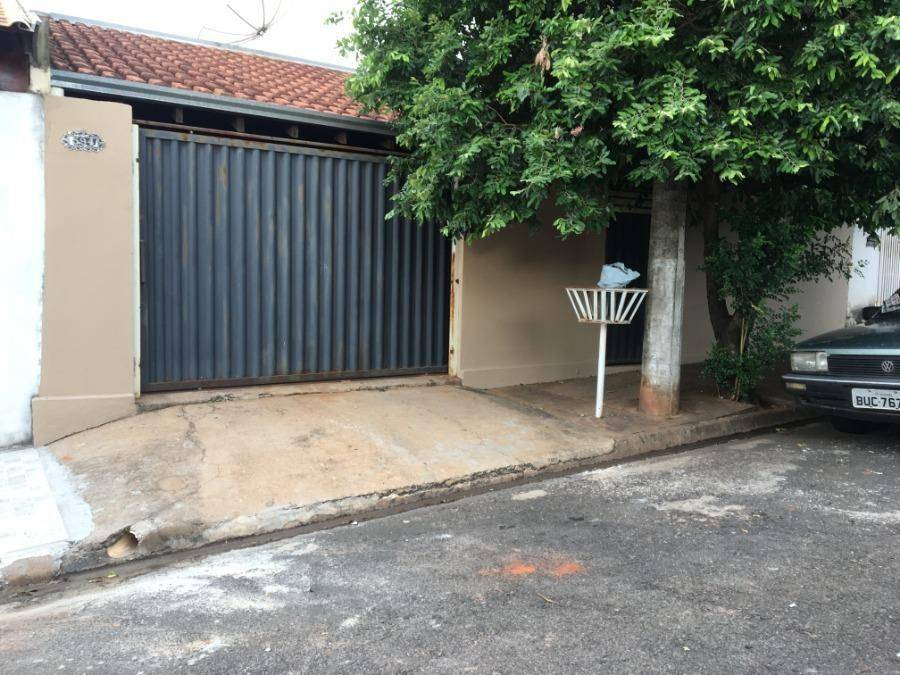 Casa em Guaiçara, Residencial Joao Zamian, Rua Jose Francisco Moço, 594, SP. Área: 153m2 - imagem 0