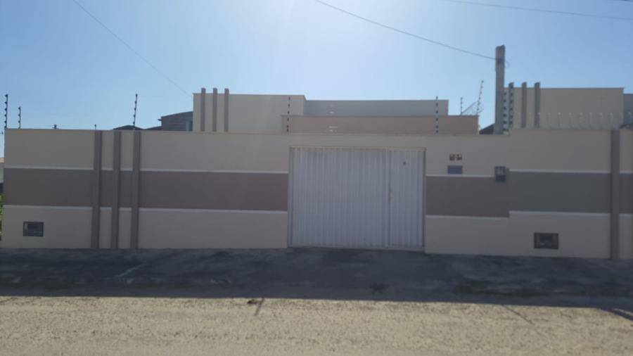Casa em Parnamirim, Nova Esperanca, Rua Parque Fernando De Noronha, 202, RN. Área: 78m2