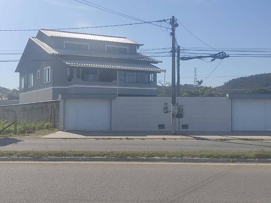 Casa em Araruama, Iguaba Pequeno, Rod Amaral Peixoto, 2003, RJ. Área: 173m2 - imagem 0