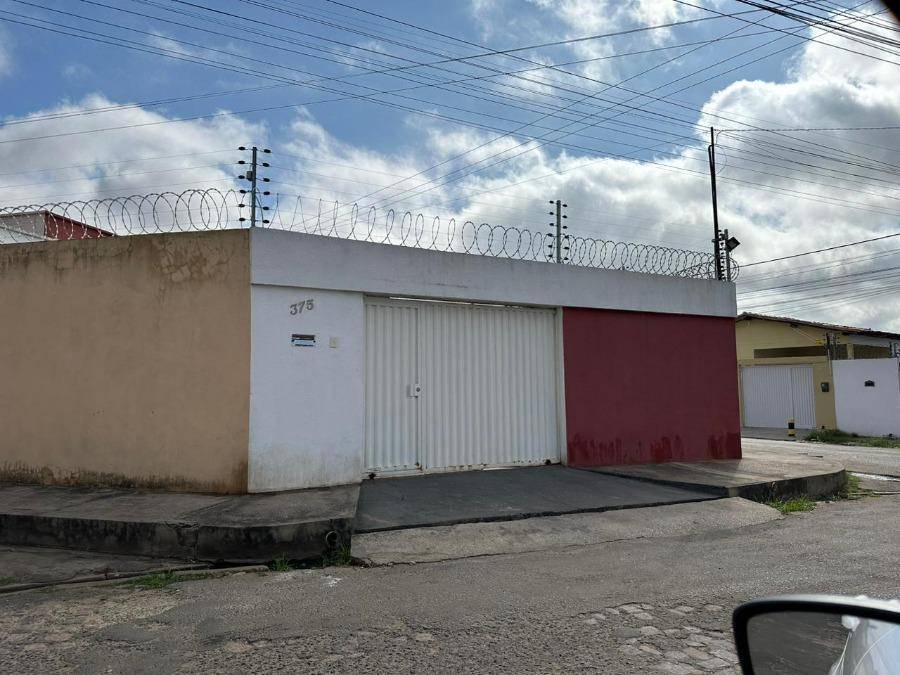 Casa em Timon, Planalto Formosa, Avenida Planalto, 375, MA. Área: 123m2