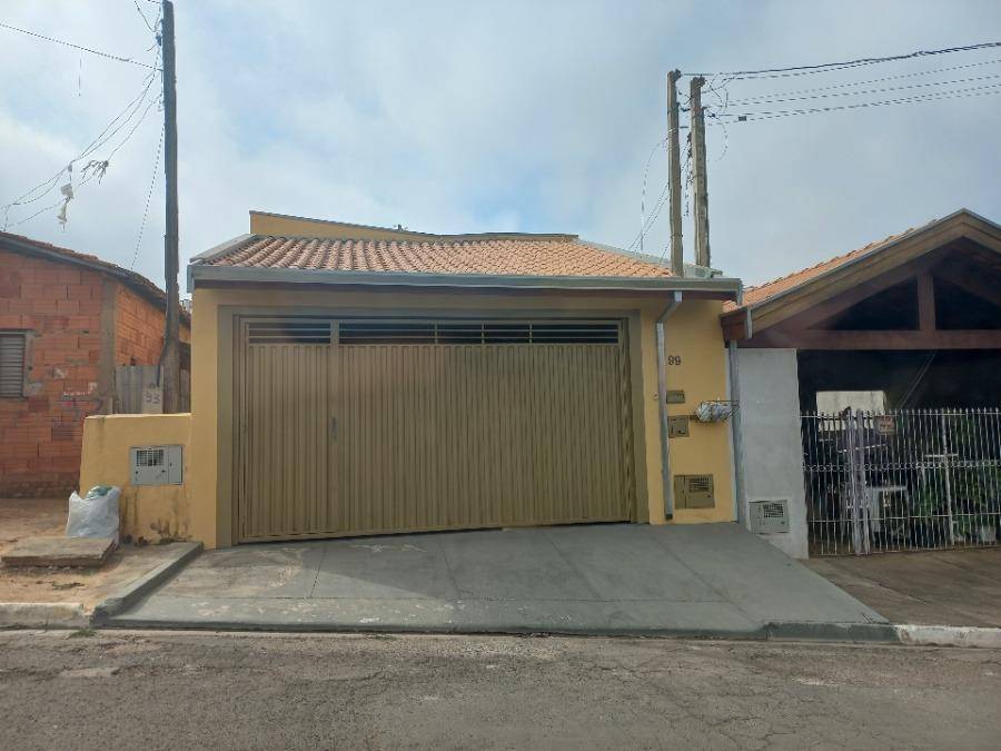 Casa em Laranjal Paulista, Centro - Lotealmento Residencial Colinas Do Laranjais, Rua Athanazildo Correa, 99, SP. Área: 0m2