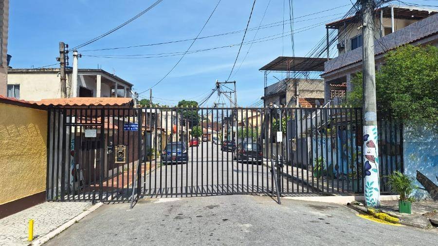 Casa em São Gonçalo, Venda Da Cruz, Trav. Cristiana, 77, RJ. Área: 0m2