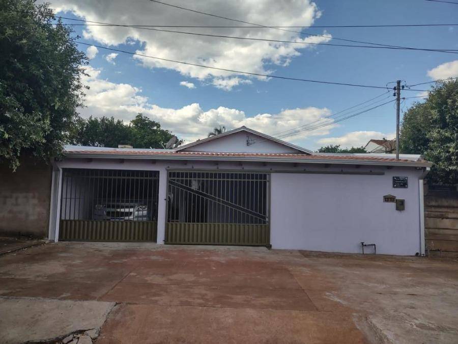 Casa em São Simão, Conjunto Mutirão I, Rua 22, 30, GO. Área: 190m2 - imagem 0