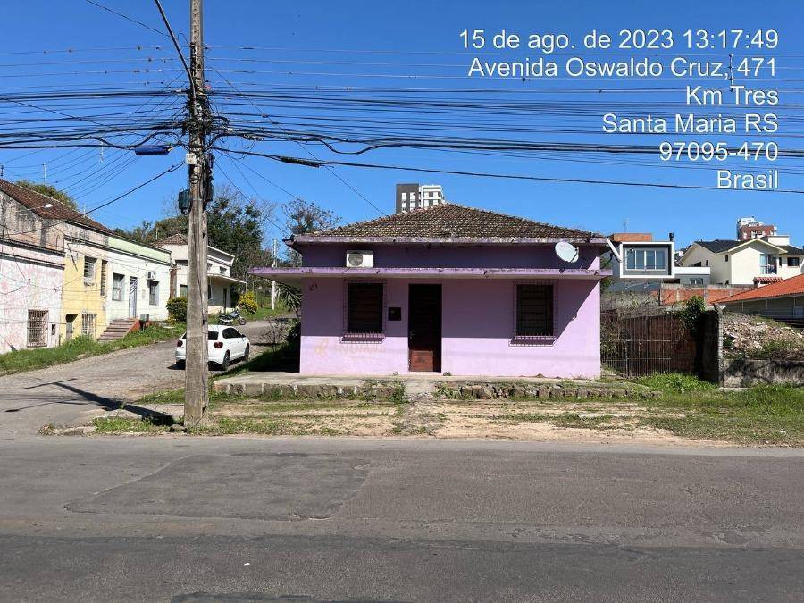 Casa em Santa Maria, Nossa Senhora Das Dores, Av. Osvaldo Cruz, 471, RS. Área: 187m2