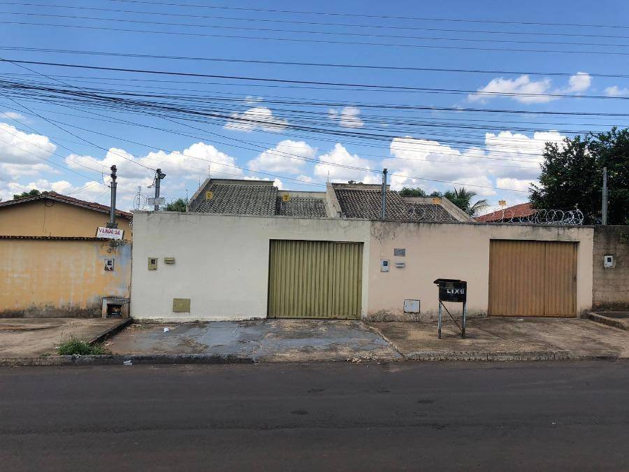 Casa em Trindade, Setor Monte Sinai, Rua Luiz Carlos De Morais, S/N, GO. Área: 86m2