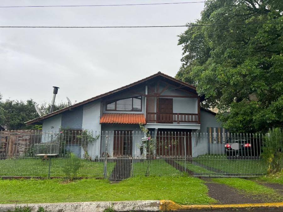 Casa em São Francisco de Paula, Cipó, Rua Argentina, 28, RS. Área: 0m2