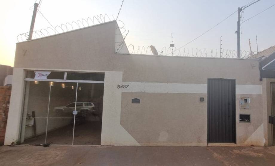 Casa em Campo Grande, Jardim Ns Sha Do Perpetuo Socorro, Rua Filomena Segundo Nascimento, 5457, MS. Área: 122m2
