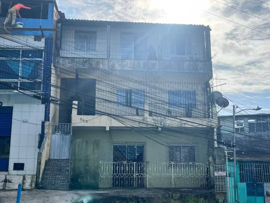 Casa em Salvador, Liberdade, Estrada Da Liberdade, 562, BA. Área: 77m2