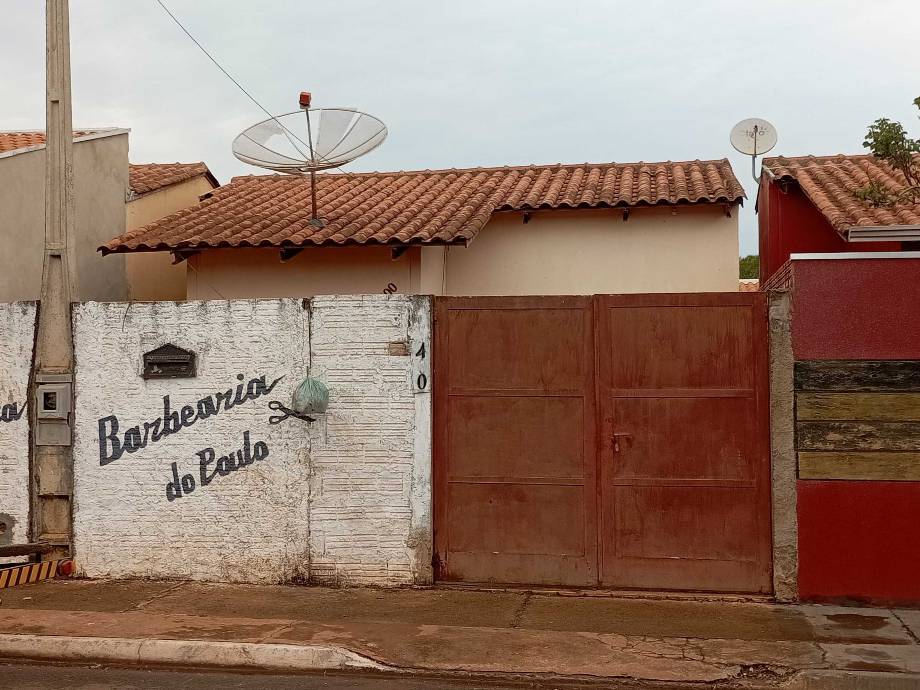 Casa em Ipaussu, Andorinhas, R Virgilio Maistro, 400, SP. Área: 41m2