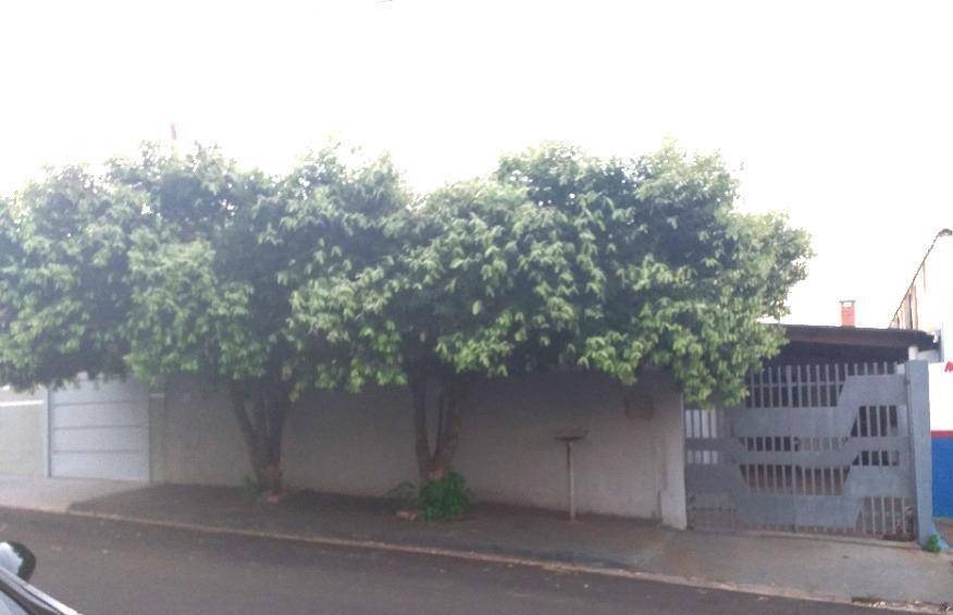 Casa em Taquaritinga, Jardim Buscardi, Rua 13 De Maio, 1.657, SP. Área: 187m2
