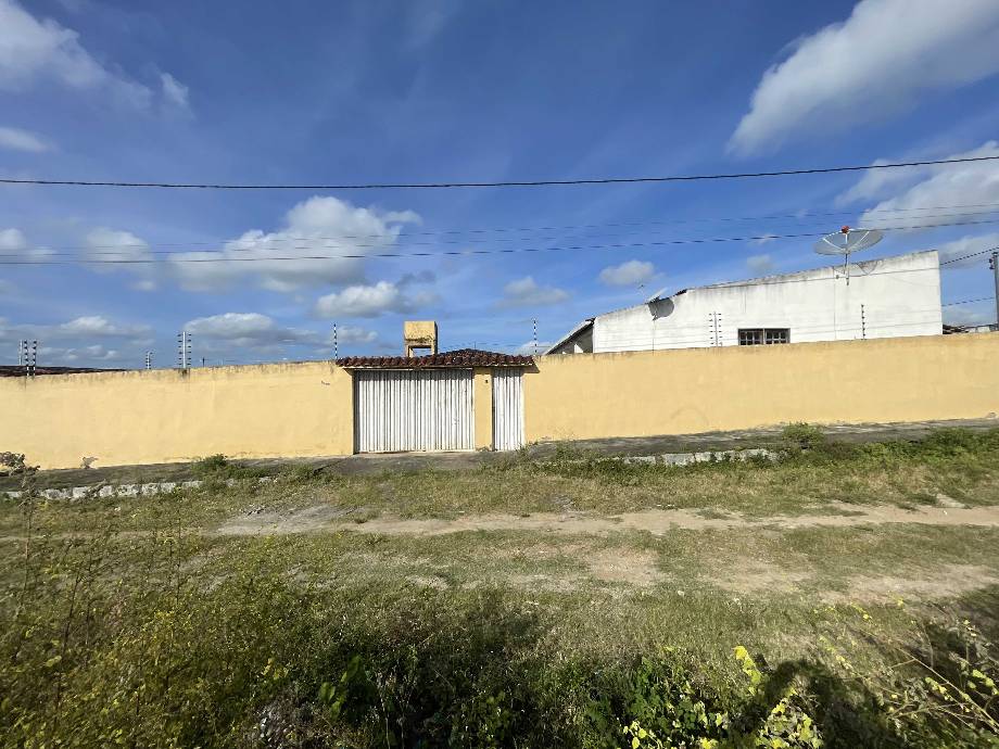 Casa em Tacaimbó, Nova Tacaimbó, Rua Projetada, 04, PE. Área: 273m2