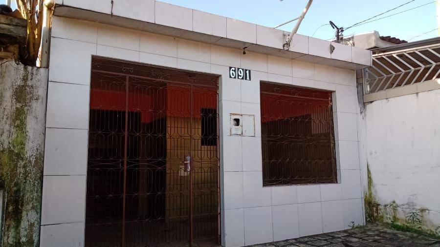 Casa em Santa Rita, Popular, Rua Rodrigues Alves, 691, PB. Área: 69m2