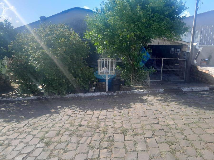 Casa em Santiago, Belizario, Rua Joaquim Ilha Da Fontoura, 351, RS. Área: 0m2