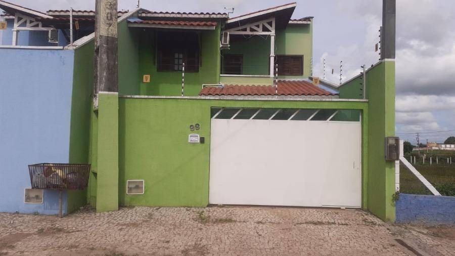 Casa em Pacajus, Croatá I, Rua Joaquim Tavares Braga, 99, CE. Área: 184m2