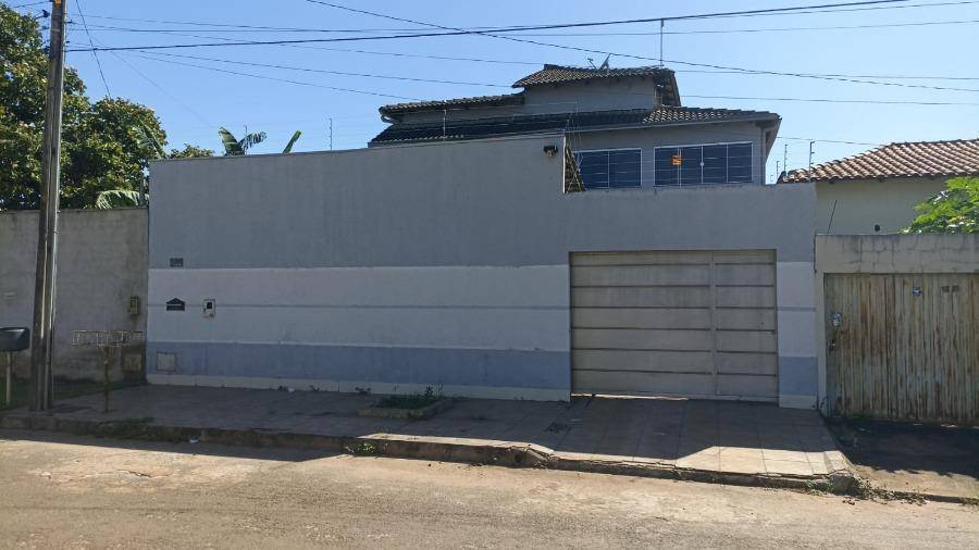 Casa em Goianira, Residencial Triunfo Ii, R T 14, 0, GO. Área: 210m2