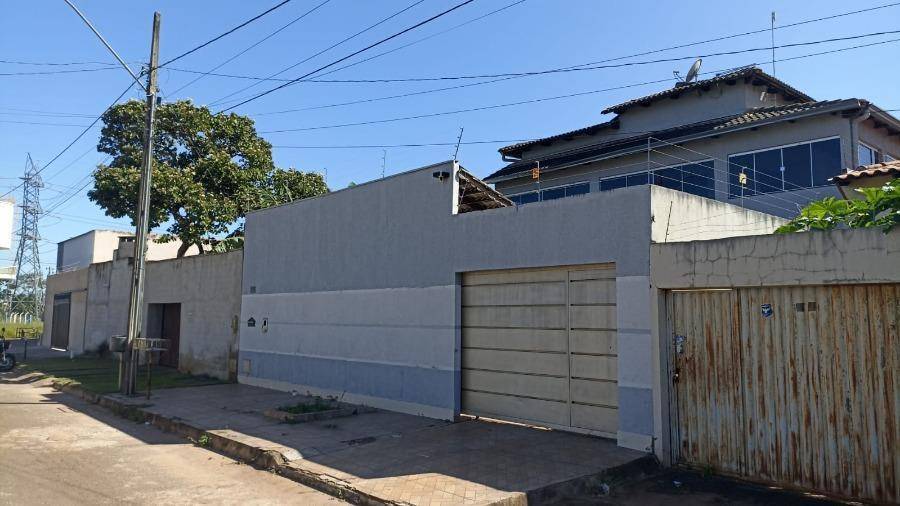 Casa em Goianira, Residencial Triunfo Ii, R T 14, 0, GO. Área: 210m2 - imagem 0