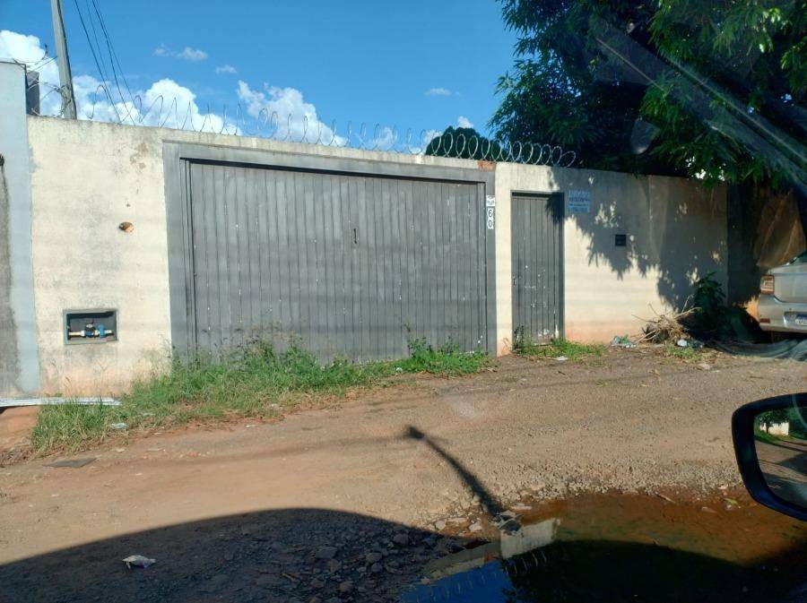 Casa em Campo Grande, Parque Residencial Uniao Ii, Rua Rufino De Souza, 60, MS. Área: 78m2