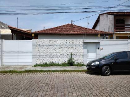 Casa em Cruzeiro, Retiro Da Mantiqueira, Rua Joao Venicio Palazzo, 79, SP. Área: 0m2