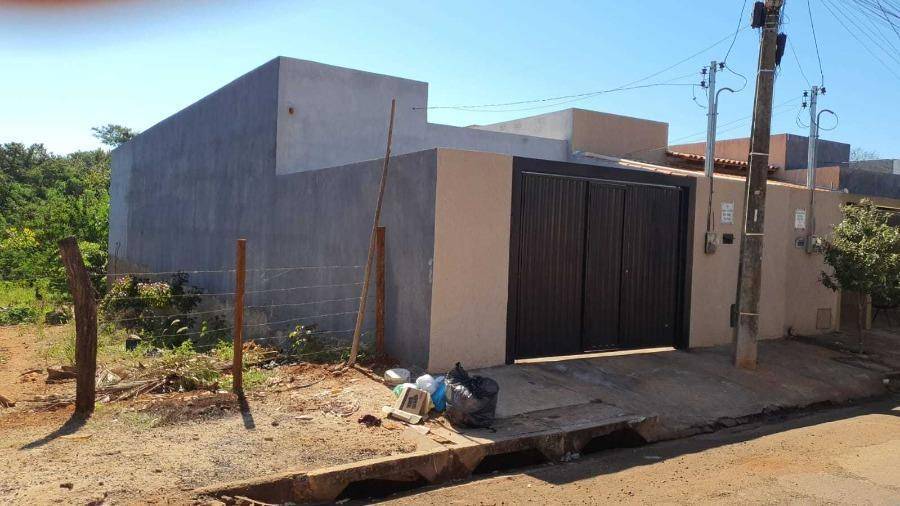 Casa em Santa Helena de Goiás, Bairro São Paulo, Rua Luzia Arantes De Freitas, 138, GO. Área: 80m2 - imagem 0