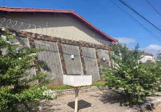 Casa em Edéia, Setor Alegrete, Av Getulio Vargas, 0, GO. Área: 0m2 - imagem 0