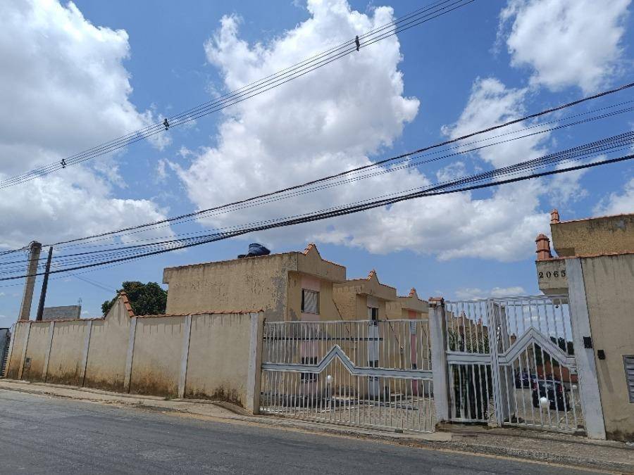 Casa em Suzano, Recreio Sertaozinho, Estrada Takashi Kobata, 2065, SP. Área: 105m2