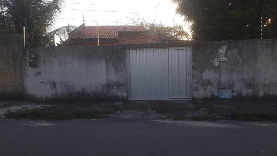 Casa em Horizonte, Gameleira, Rua Jose Rafael Pessoa De Oliveira, 98, CE. Área: 98m2