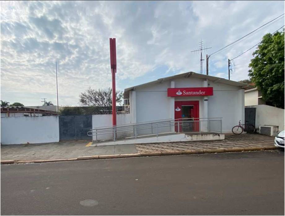 Ex-agência em União Paulista, Centro, Rua Sao Pedro, 823, SP. Área: 135m2