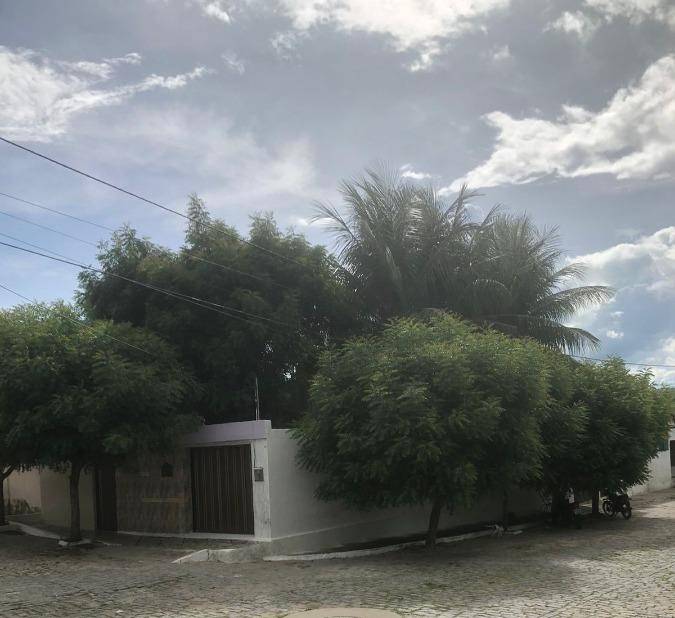 Casa em Senador Pompeu, Conjunto Cohab, Rua I, 13, CE. Área: 0m2