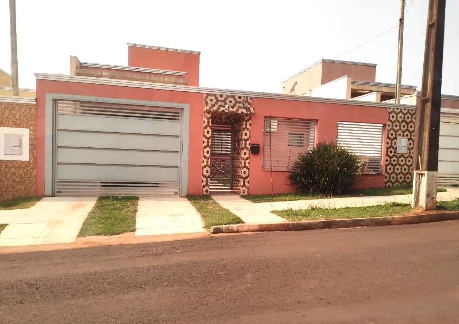Casa em Ivaiporã, Vila Nova Pora, R Ascanio Mendonça, 0, PR. Área: 142m2