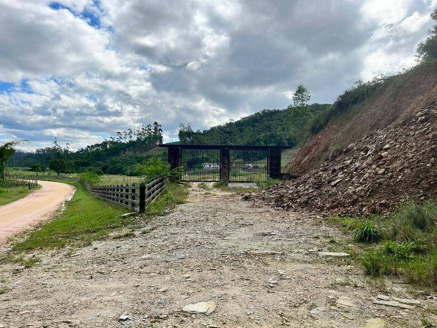 Lote em São João Batista, Colonia Nova Italia, Rua Jose Francisco Peixer, 5100, SC. Área: 0m2