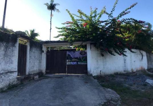 Casa em São Gonçalo, Rio Do Ouro, Av Doutor Arthur Oscar Flach, 15, RJ. Área: 171m2
